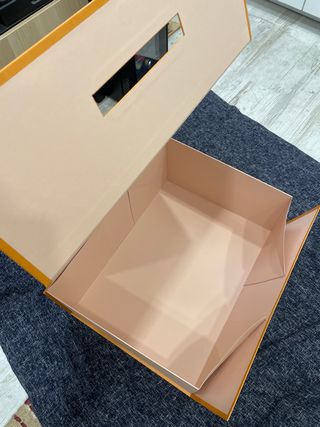 Caja Louis Vuitton 60x44x25cm