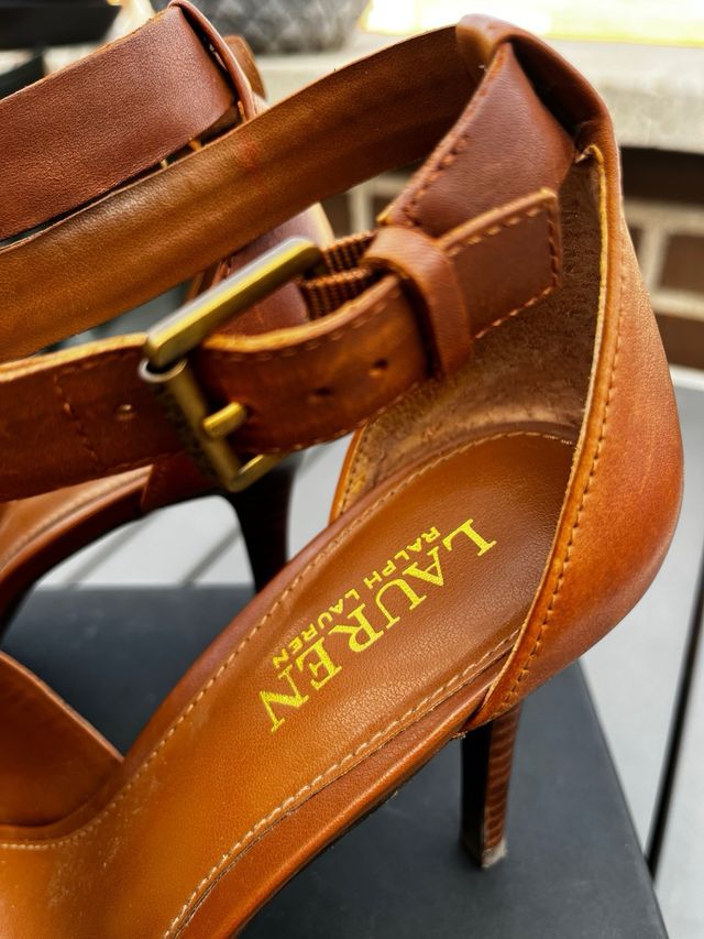 Zapatos de tacón Lauren Ralph Lauren  en piel 