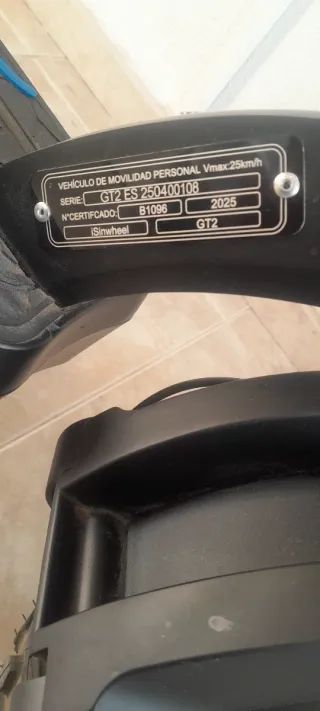 Patinete Eléctrico Isinwheel DGT