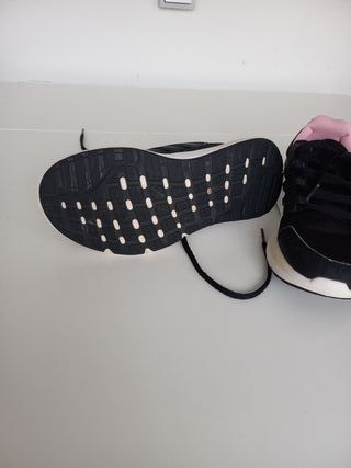 Zapatillas Adidas Negras y Rosas Talla 36