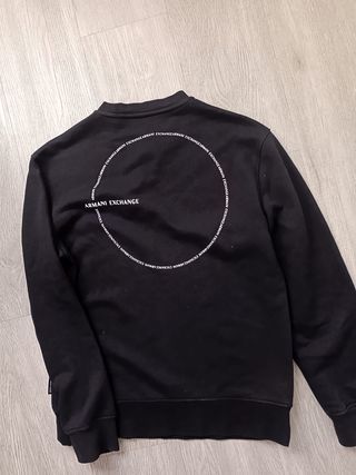 Sudadera Nike Talla L y Sudadera Armani "S"