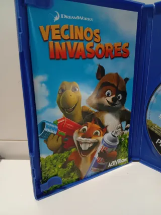 Juego PS2 Vecinos Invasores Activision