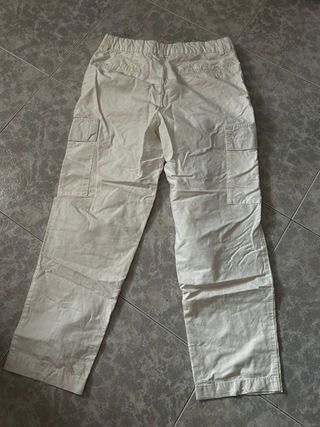 Pantalones cargo beige