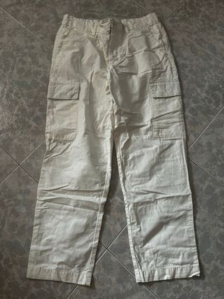 Pantalones cargo beige