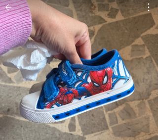 Scarpe bimbo tela Spiderman con luci buone  n 27