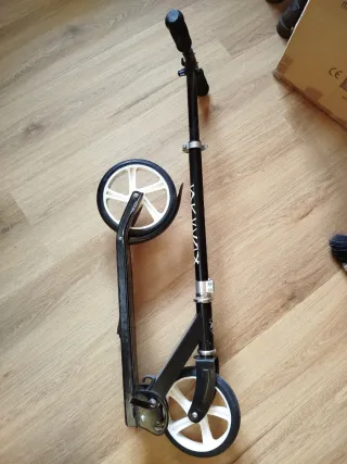 Patinete ajustable en altura