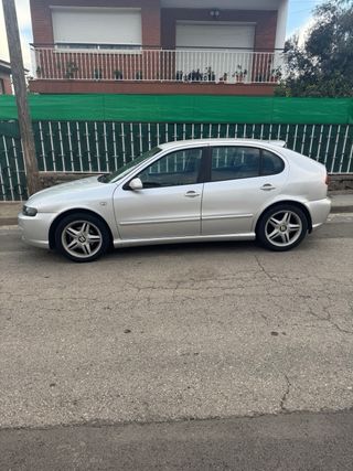 SEAT Leon 2004