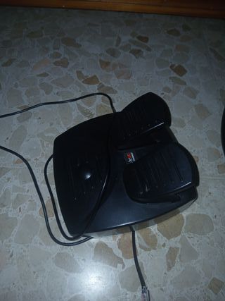 Volante GTR para PlayStation con pedales