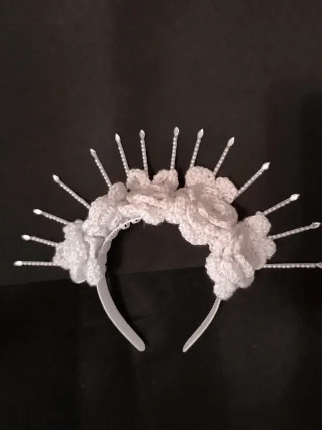 Diadema rosas y glitter plateado