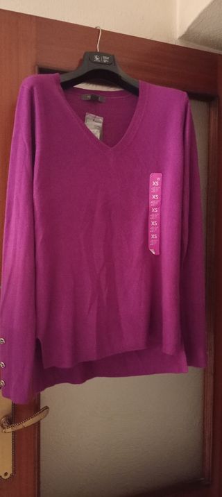 Jersey morado nuevo talla XS