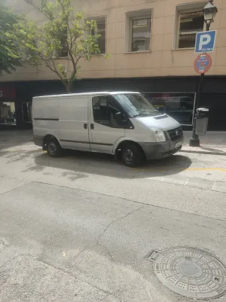 Ford Transit 2012