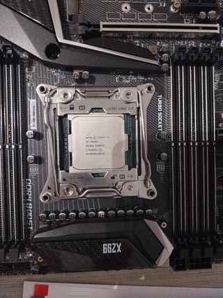 Placa Base MSI X299 Gaming Pro Carbon