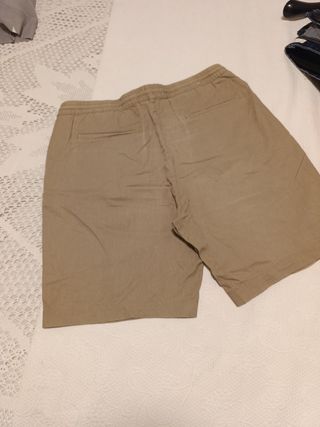 Pantalón corto beige