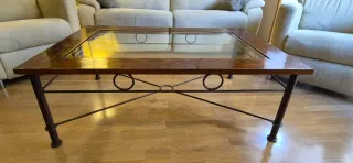 Mesa auxiliar madera y forja con cristal