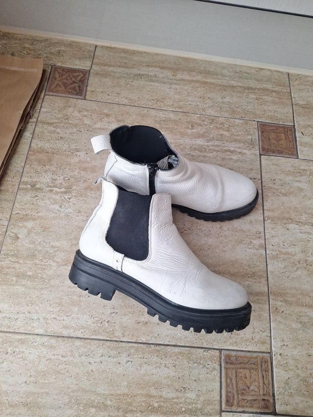 Botines blancos