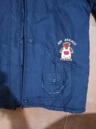 Chaquetón azul marino acolchado Precio negociable