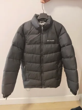 Abrigo plumas negro Columbia