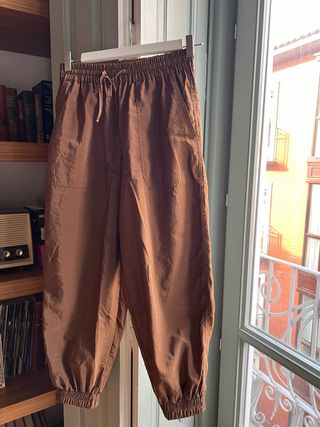 Pantalón Zara Marrón Chocolate Talla XS