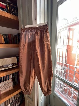 Pantalón Zara Marrón Chocolate Talla XS
