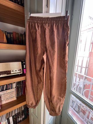 Pantalón Zara Marrón Chocolate Talla XS