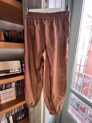 Pantalón Zara Marrón Chocolate Talla XS