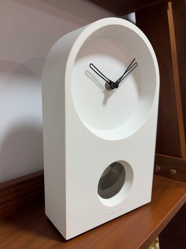Reloj Karlsson Péndulo Mesa/Colgar Blanco