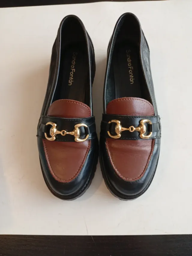 Zapatos Sandra Fontán Negros y Marrones
