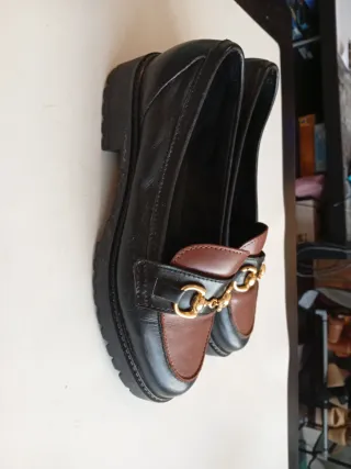 Zapatos Sandra Fontán Negros y Marrones