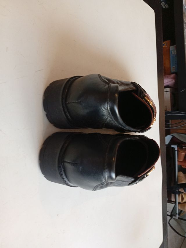 Zapatos Sandra Fontán Negros y Marrones