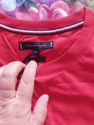 Camiseta Tommy Hilfiger Hombre Talla M Roja