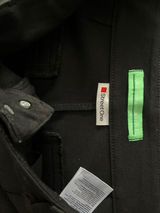 Pantalón negro de vestir