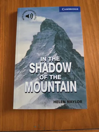 In the Shadow of the Mountain Level 5 (Cambridg...
