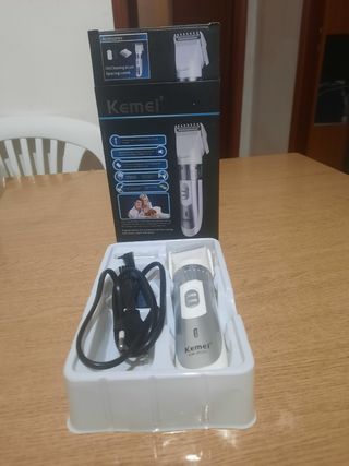 Tagliacapelli Kemei KM-9020