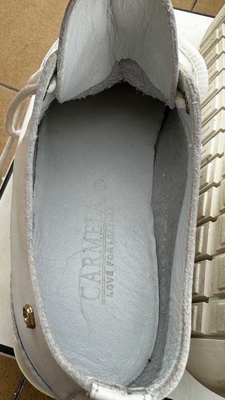 Bambas de piel blancas T-39