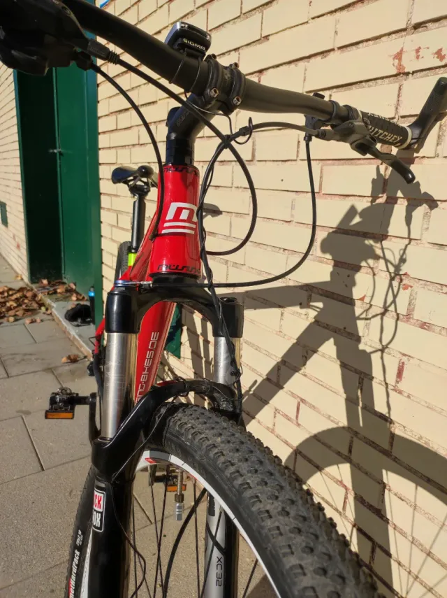 Bicicleta BTT 29 Roja