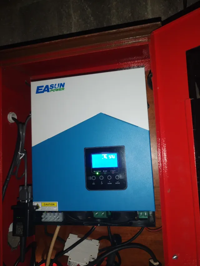 Inverter Solare Ibrido Easun 2kW 12V