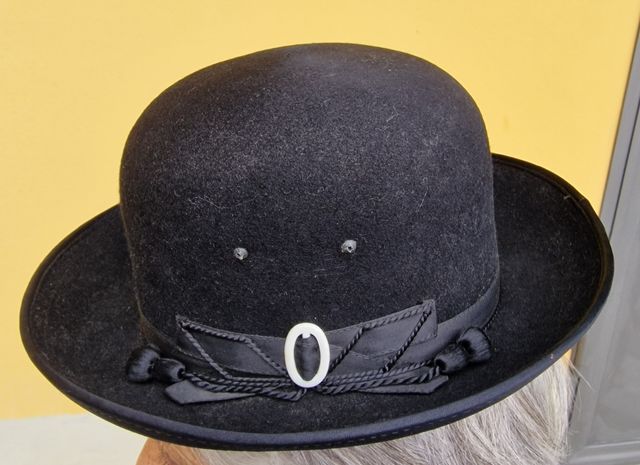 Bombín Boliviano Negro Mujer