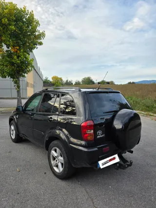 Toyota RAV4 2005