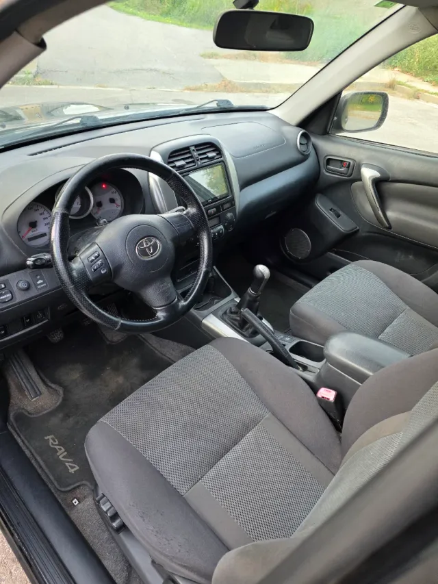 Toyota RAV4 2005