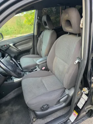 Toyota RAV4 2005