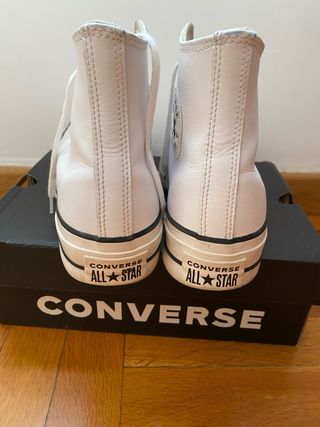 Converse Piel Plataforma Blancas.Talla 5 1/2