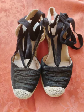 Zapatillas esparto cuña negra mujer