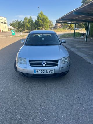 Volkswagen Passat 2002