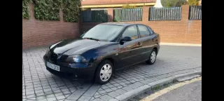 SEAT Cordoba 94000 Km 2006 Etiqueta B