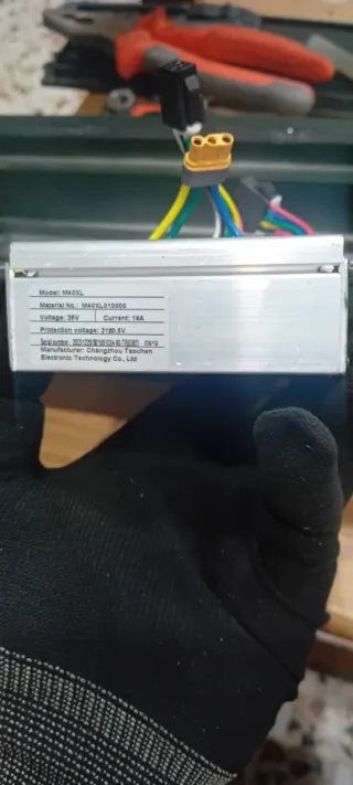 Controladora patinete M40XL
 36V 19A