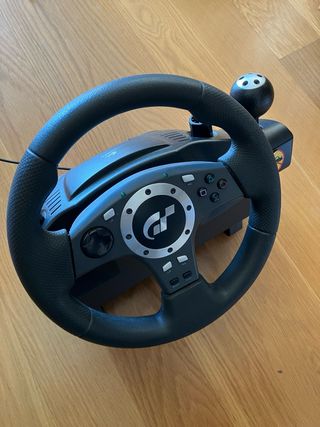Volante Logitech Driving Force Pro + Juego