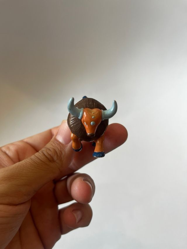 Figura Pokemon Tauros TOMY