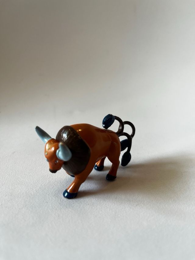 Figura Pokemon Tauros TOMY