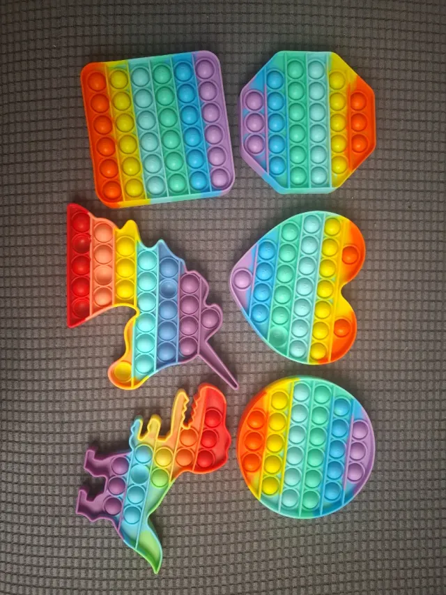 Pop It Arcoíris Formas Variadas