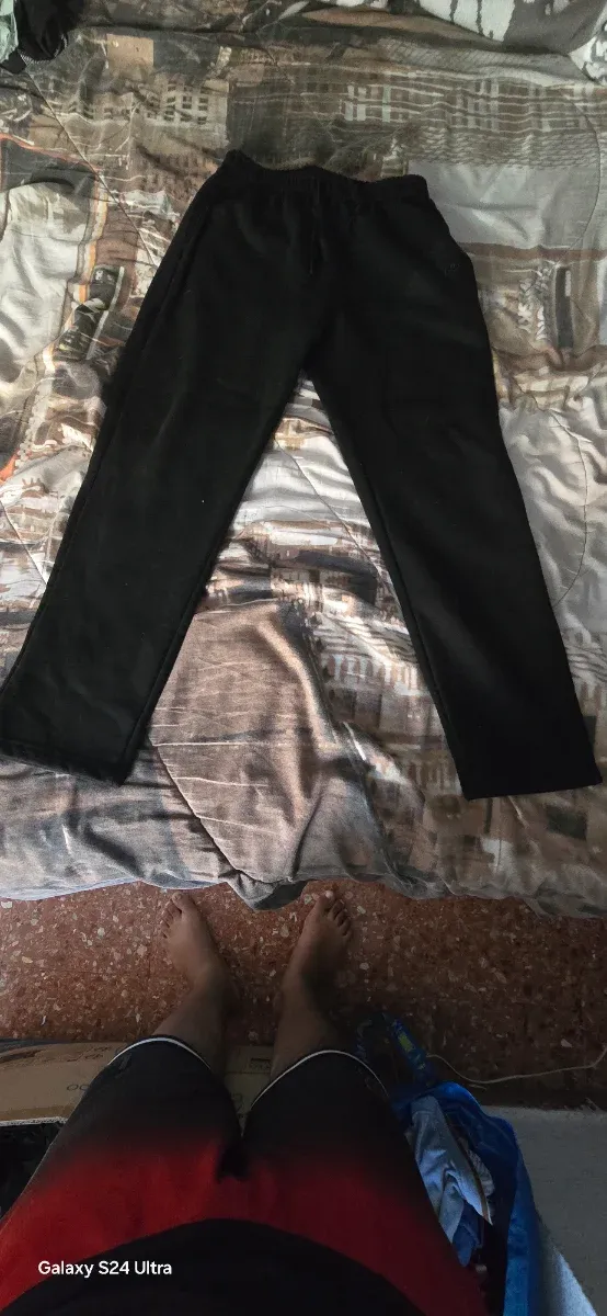 Pantalón largo negro